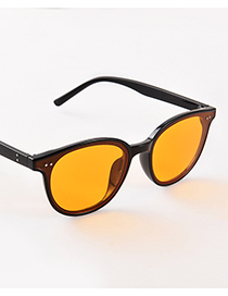 Fashion Black Frame Yellow Lens Resin Round Sunglasses