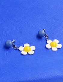 Fashion Ear Clip Flower Petal Earrings