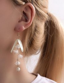 Fashion Gold Resin Pearl Flower Drop Earrings