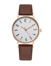 Fashion Brown Alloy Round Dial Watch