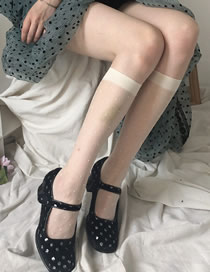 Fashion White Corespun Silk Polka-dot Mid-calf Socks