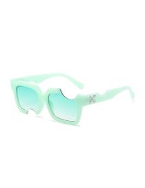 Fashion Jelly Green Frame Green Slice Pc Notched Square Sunglasses