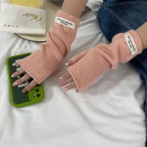 Fashion Light Pink Wool Knit Patch Half Finger Gloves