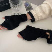 Fashion Black Polyester Knitted Half Finger Gloves