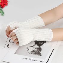 Fashion White Wool Knitted Fingerless Gloves