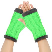 Fashion Fluorescent Green 16# Plush Twist Knitted Mittens