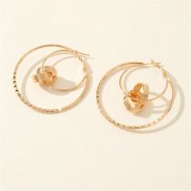 Fashion Gold Metal Geometric Round Earrings