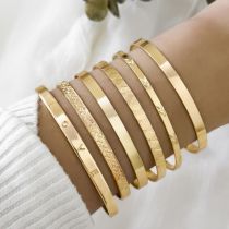 Fashion Gold Metal Geometric Bracelet Set