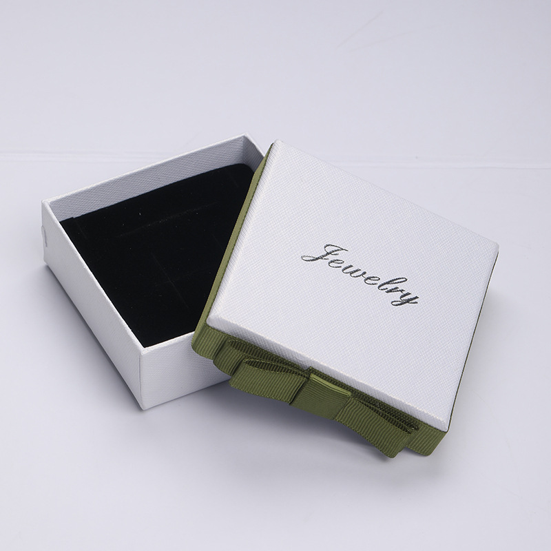Fashion White Bow Gift Box Square Jewelry Packaging Box