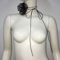 Fashion Black Rhinestone Flower Lace Necklace