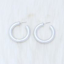 Fashion Electroplated Round C Shape-silver Acrylic Geometric C-shaped Earrings