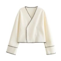 Fashion White Woven Knitted Sweater Cardigan