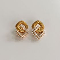 Fashion Pearl Style Titanium Steel Diamond Pearl Diamond Stud Earrings