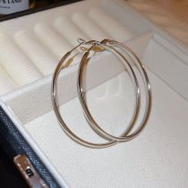Fashion Silver Metal Geometric Round Earrings