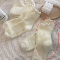 Fashion White Fungus-edged Mink Velvet [1 Pair] Cotton Fungus Edge Coral Velvet Mid-calf Socks