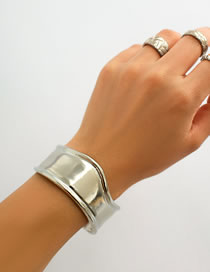 Fashion Silver Metallic Irregular Bracelet