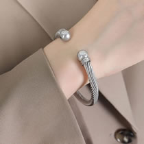Fashion 4# Titanium Geometric Cuff Bracelet