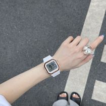 Fashion White Plastic Square Dial Watch (with Battery)