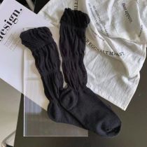 Fashion Black Cotton Wrinkled Socks