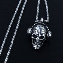 Fashion Skull With Headphones Men's Stainless Steel Skull Necklace