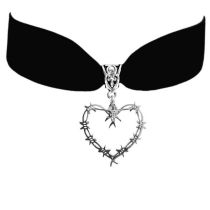 Fashion Black Barbed Wire Heart Velvet Collar