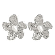 Fashion Silver Alloy Pearl Flower Stud Earrings