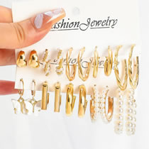 Fashion Gold Alloy Pearl Butterfly Round Earring Set