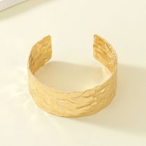 Fashion Gold Metal Irregularly Textured Cuff Bracelet