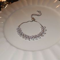 Fashion Bracelet-silver Leaf Copper Inlaid Zirconium Leaf Bracelet