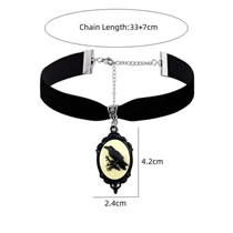 Fashion 3# Alloy Embossed Crow Velvet Necklace