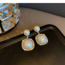 Fashion 38# Alloy Diamond Square Pearl Earrings