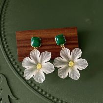 Fashion Gold Acrylic Flower Earrings