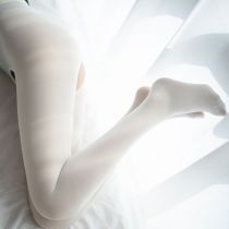Fashion Off-white Nylon Velvet Open Stockings
