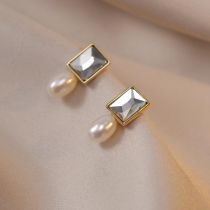 Fashion Gold Copper Set Square Diamond Pearl Earrings