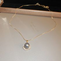 Fashion Necklace - Gray Metal Set Zirconium Pearl Necklace