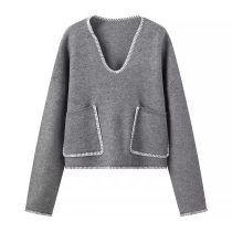Fashion Grey Contrast Color Stitched V-neck Sweater