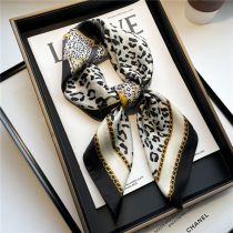 Fashion 11# Polyester Printed Square Scarf