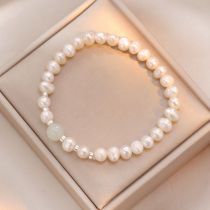 Fashion White Pearl Beaded And Field Jade Bracelet