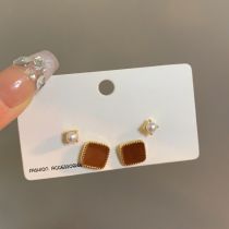 Fashion Gold Alloy Geometric Pearl Square Earrings Set