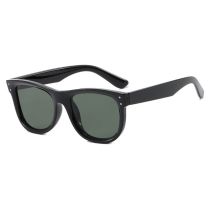Fashion Black Frame Dark Green Rice Nail Large Frame Sunglasses