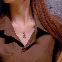 Fashion Necklace Copper And Diamond Drop-shaped Necklace