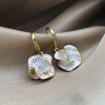 Fashion Gold Copper Diamond Shell Flower Earrings