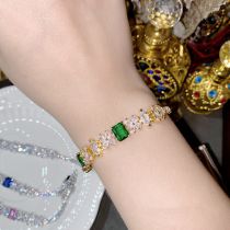 Fashion Bracelet 0140?green Spiny Copper Inlaid Zirconium Geometric Bracelet