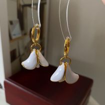 Fashion High Grade White Copper Drip Oil Petal Earrings
