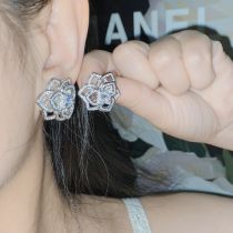 Fashion 【earrings】 Copper Diamond Flower Stud Earrings
