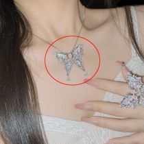 Fashion [diafen Butterfly] Does Not Include Chain Copper Diamond Butterfly Pendant