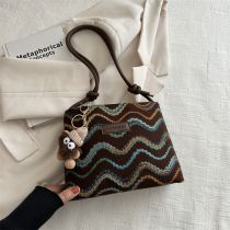 Fashion Coffee Ribbon Pendant Pu Printed Large Capacity Shoulder Bag