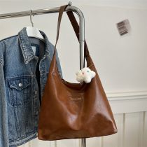 Fashion Brown Belt Pendant Soft Leather Large Capacity Shoulder Bag
