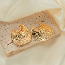 Fashion Gold Metal Embossed Earrings