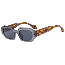 Fashion Transparent Gray Frame Gray Piece/bean Curd Legs Ac Small Frame Sunglasses